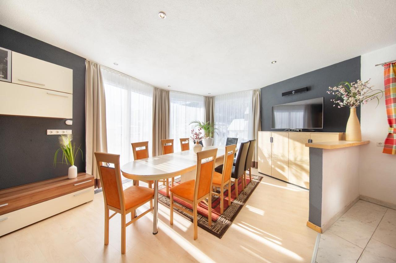 Top View Ferienapartment Mathias Solden Bagian luar foto
