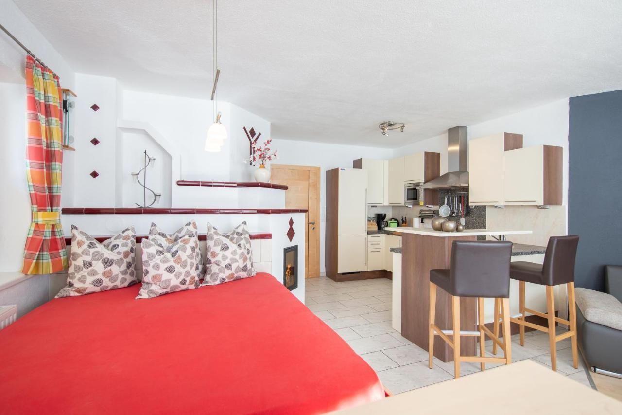 Top View Ferienapartment Mathias Solden Bagian luar foto